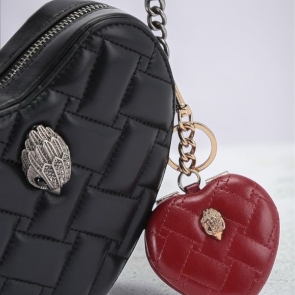 Kurt Geiger NWT Kensington Heart Shaped Mirror Keychain NIB - Picture 4 of 5